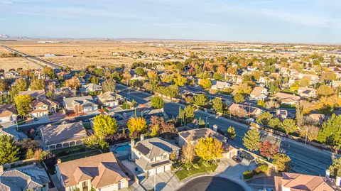 4011 Dee Dee Ct, Lancaster, CA 93536 photo 77