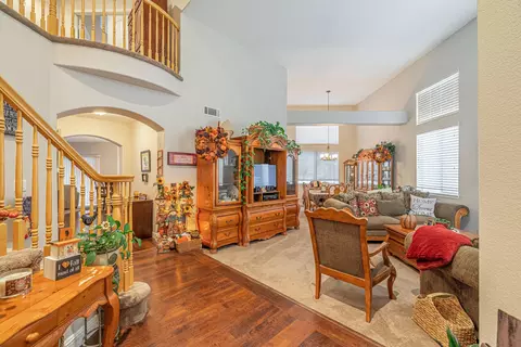 4011 Dee Dee Ct, Lancaster, CA 93536 photo 6