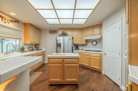 4011 Dee Dee Ct, Lancaster, CA 93536 photo 22