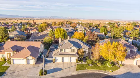 4011 Dee Dee Ct, Lancaster, CA 93536 photo 71