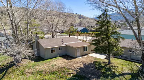 21991 Berne St, Tehachapi, CA 93561 photo 29