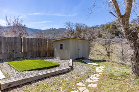 21991 Berne St, Tehachapi, CA 93561 photo 27
