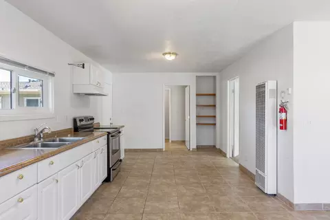 21991 Berne St, Tehachapi, CA 93561 photo 11