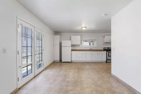 21991 Berne St, Tehachapi, CA 93561 photo 9