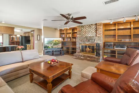 7635 W Avenue A, Rosamond, CA 93560 photo 21
