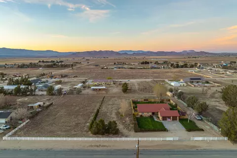 7635 W Avenue A, Rosamond, CA 93560 photo 50