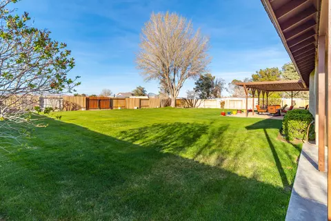 7635 W Avenue A, Rosamond, CA 93560 photo 43