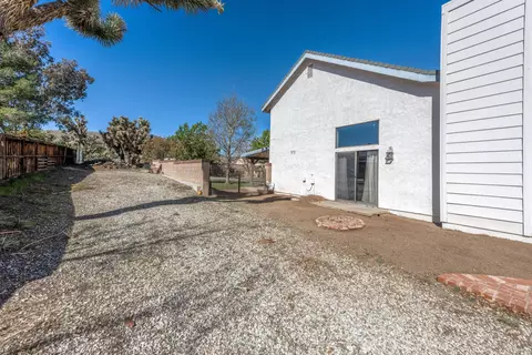 36503 Harold 3rd St, Palmdale, CA 93550 photo 30