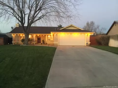 449 Apple Way, Tehachapi, CA 93561 photo 1