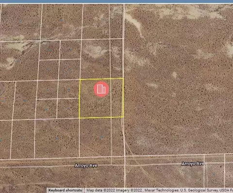 Arroyo Avenue, Mojave, CA 93501