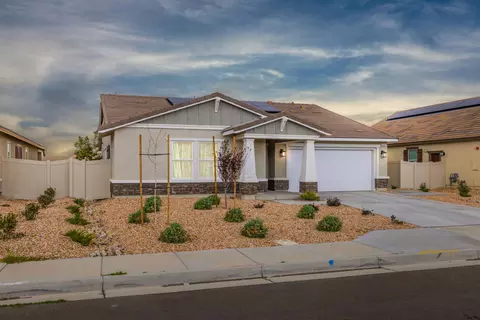 6341 Oldfield St, Lancaster, CA 93536 photo 2
