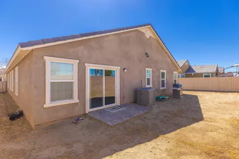 3639 Emerald Ln, Lancaster, CA 93535 photo 26
