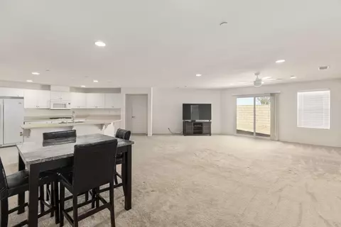 3639 Emerald Ln, Lancaster, CA 93535 photo 10