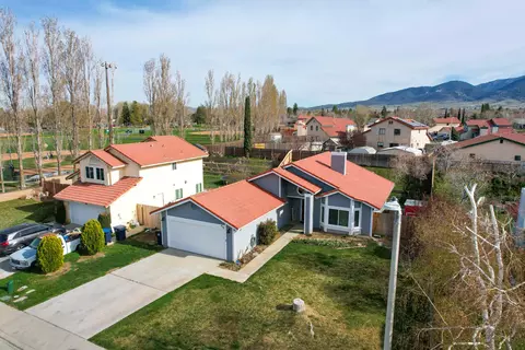 612 D St W, Tehachapi, CA 93561 photo 34