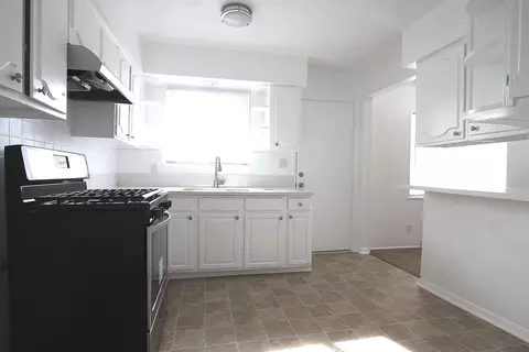 44917 E 5th St, Lancaster, CA 93535 photo 5