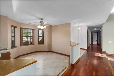 43111 Roulette Ln, Lancaster, CA 93536 photo 12