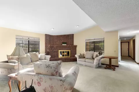 43111 Roulette Ln, Lancaster, CA 93536 photo 13
