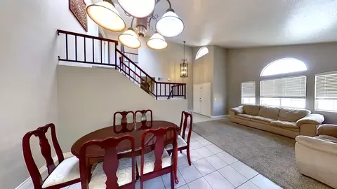 618 Beverly Ct, Lancaster, CA 93535 photo 8