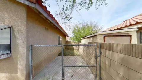 618 Beverly Ct, Lancaster, CA 93535 photo 58