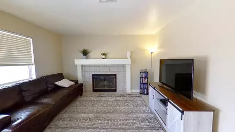 618 Beverly Ct, Lancaster, CA 93535 photo 18