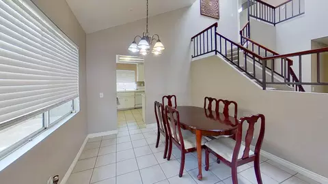 618 Beverly Ct, Lancaster, CA 93535 photo 9