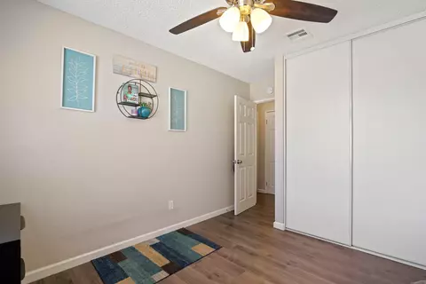 727 Trixis Ave, Lancaster, CA 93534 photo 14