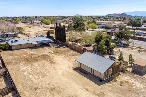 41013 Fieldspring St, Lake Los Angeles, CA 93535 photo 24