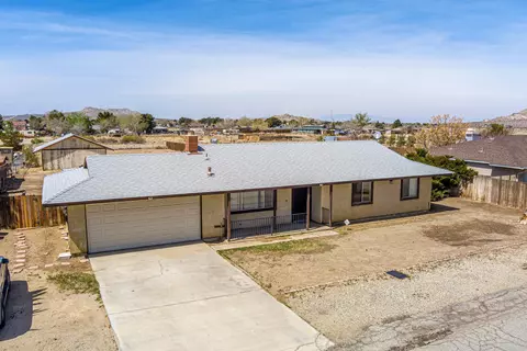 41013 Fieldspring St, Lake Los Angeles, CA 93535 photo 1