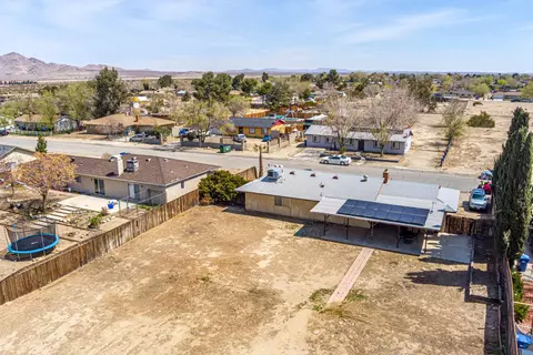 41013 Fieldspring St, Lake Los Angeles, CA 93535 photo 33
