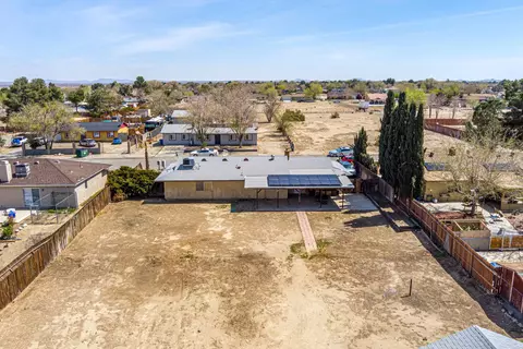 41013 Fieldspring St, Lake Los Angeles, CA 93535 photo 31