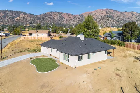 20827 Brentwood Dr, Tehachapi, CA 93561 photo 26
