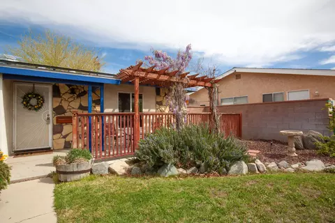 44926 W 16th St, Lancaster, CA 93534 photo 3