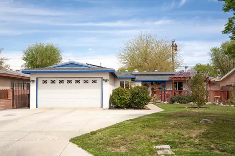 44926 W 16th St, Lancaster, CA 93534 photo 2