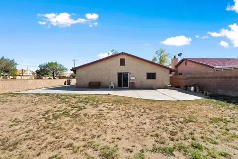 1851 Nessa Dr, Lancaster, CA 93535 photo 22