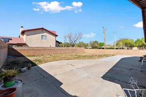 1851 Nessa Dr, Lancaster, CA 93535 photo 24