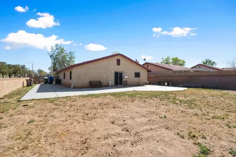 1851 Nessa Dr, Lancaster, CA 93535 photo 23