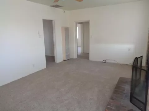 4466 E Lancaster Blvd, Lancaster, CA 93535 photo 18