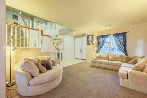 6046 Ryans Pl, Lancaster, CA 93536 photo 10