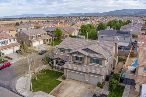 6046 Ryans Pl, Lancaster, CA 93536 photo 46