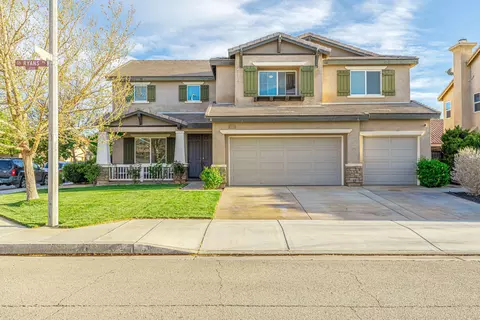 6046 Ryans Pl, Lancaster, CA 93536 photo 4
