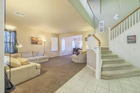 6046 Ryans Pl, Lancaster, CA 93536 photo 8