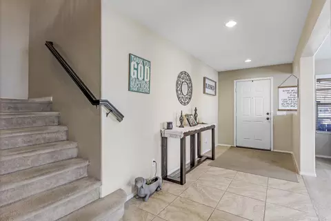 912 Aleah Ln, Tehachapi, CA 93561 photo 4