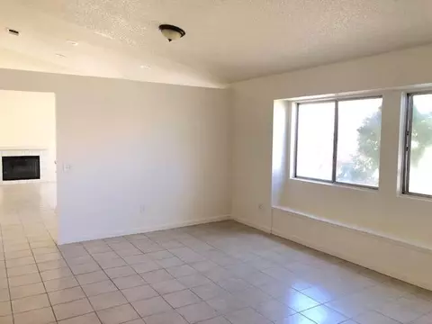 45339 Sontera Ave, Lancaster, CA 93535 photo 5