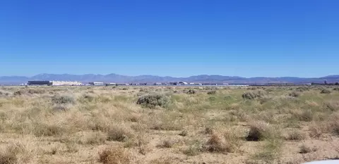 Avenue L4, Palmdale, CA 93552 photo 6