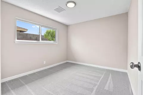 38526 35th St E, Palmdale, CA 93550 photo 17