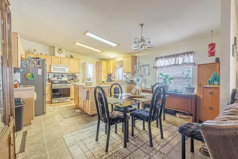 2121 Avenue I E #SPC 33, Lancaster, CA 93535 photo 15