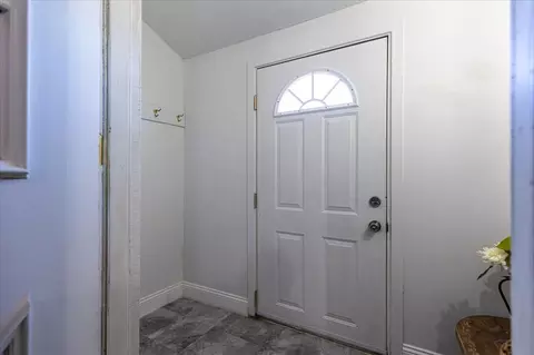 21310 Santa Barbara Dr, Tehachapi, CA 93561 photo 3