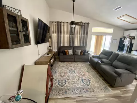 36728 30th St E, Palmdale, CA 93550 photo 7