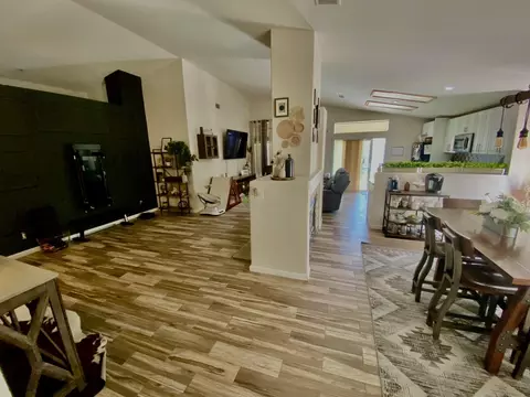 36728 30th St E, Palmdale, CA 93550 photo 5
