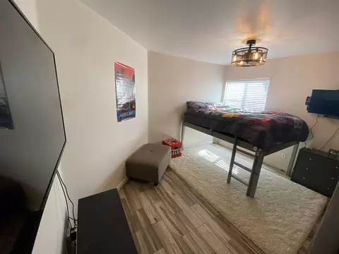36728 30th St E, Palmdale, CA 93550 photo 9